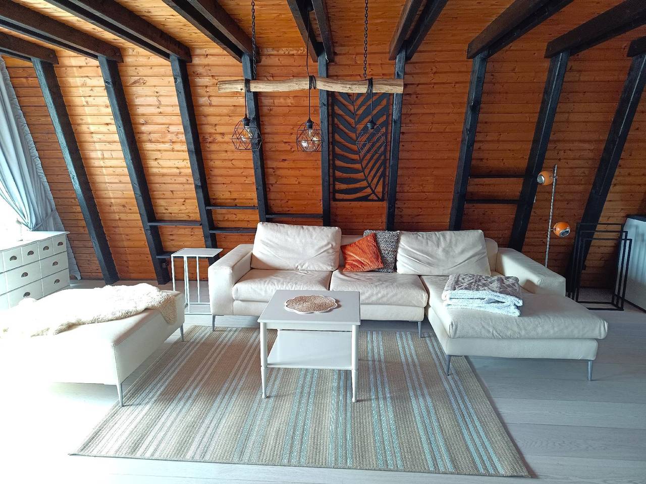 Ferienhaus im Feriendorf mit Gemeinschafts Pool in Blankenheim, Naturpark Hohes Venn-Eifel