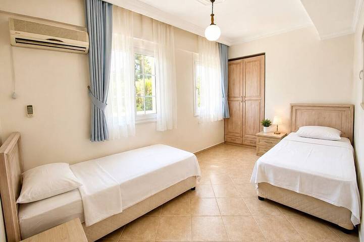 Atemberaubende Villa in perfektem Zustand, 100 m2 Pool und WiFi, für Familien in Fethiye, Türkische Ägäis