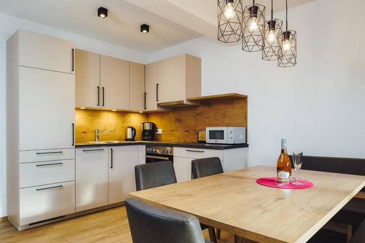 Ferienwohnung für 6 Personen, mit Garten und Ausblick in Serfaus - 2