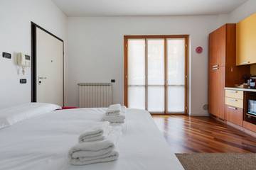 Apartment for 2 People in Milan, Milan Province, Photo 3