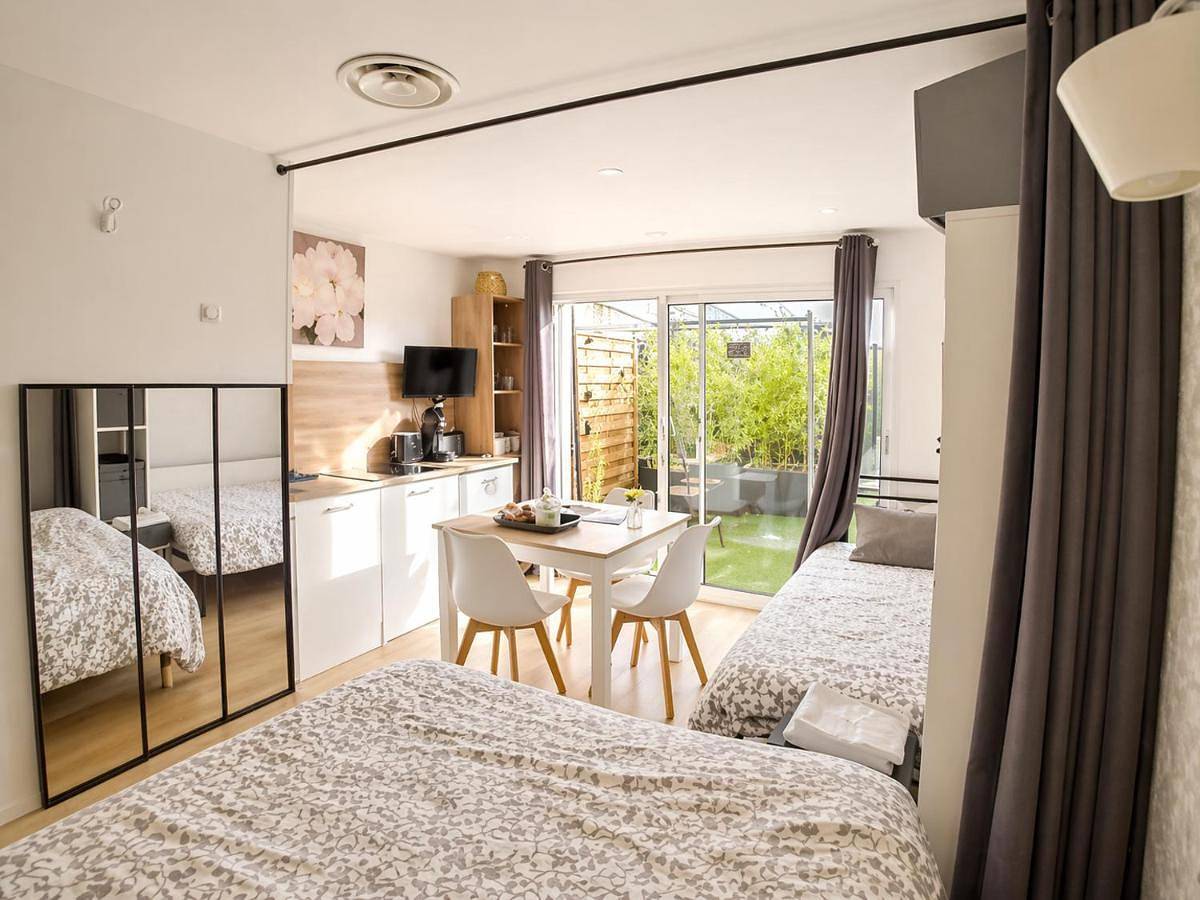 Appartement entier, Le Clos Lassagne -Terrasse privative - Climatisation - Lyon Sud - Brignais in Brignais, Lyon et ses environs