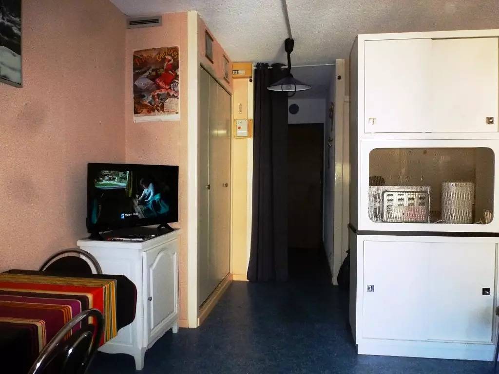 Entire studio, Studio 4 People in Cauterets, Pyrenees National Park