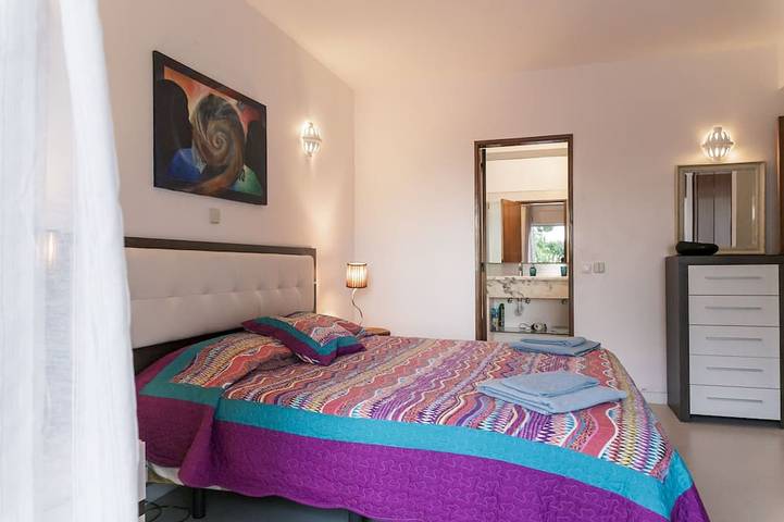Renovierte Villa in Salema in Salema, Budens