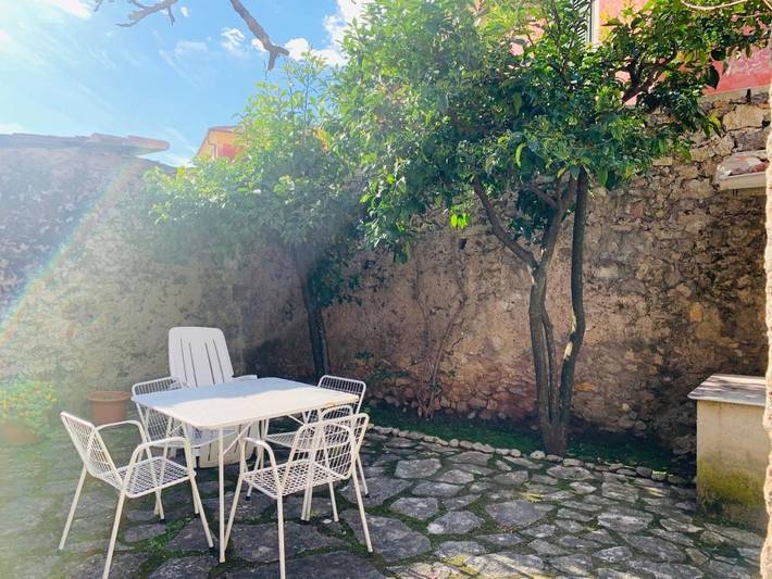 Gîte pour 3 personnes, avec vue et jardin à Tellaro