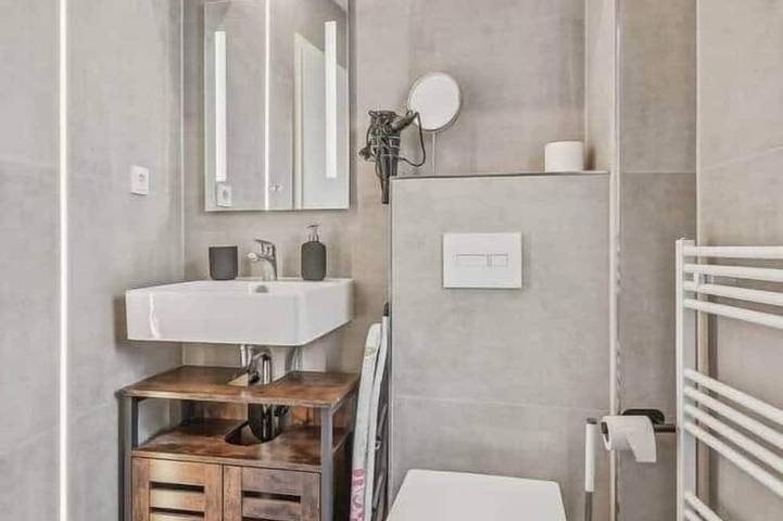 Appartement entier, Centre à 5 min | Compact · Bureau et cuisine in Trèves (Ville), Trèves