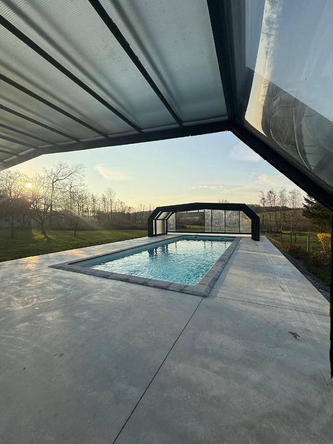 Location de vacances pour 6 personnes, avec Jardin ainsi que Piscine et Vue dans Auvillers-les-Forges