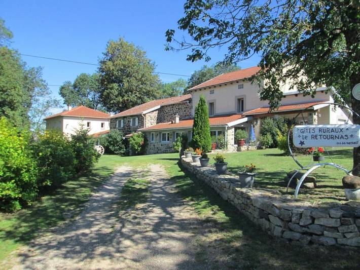 Gîte pour 3 personnes, avec jardin et vue dans Issanlas