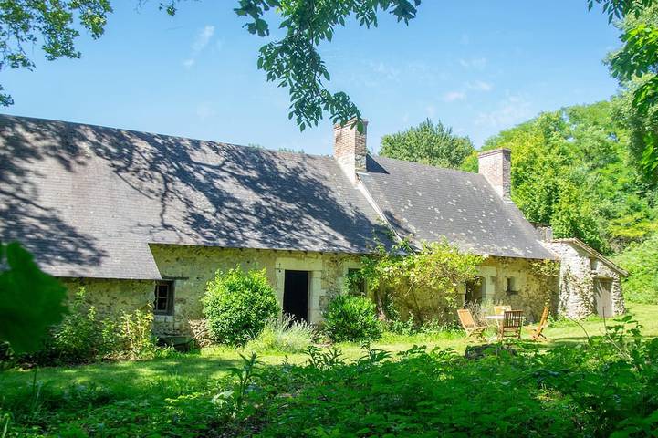 Agriturismo pour 3 personnes, avec jardin à Dissé-sous-le-Lude