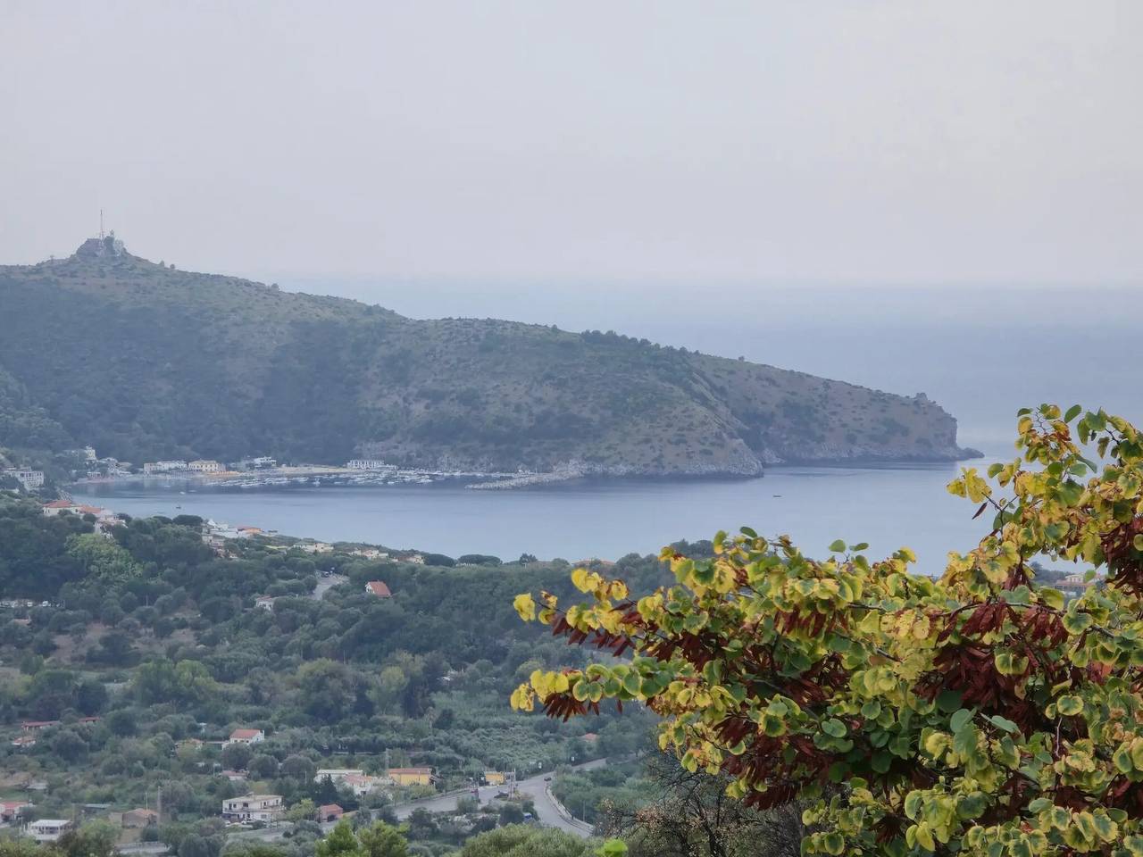 Entire apartment, P.R. Club - Three-Room Enea 43 with Sea View, Private Terrace and Air Conditioning in Centola, Cilento