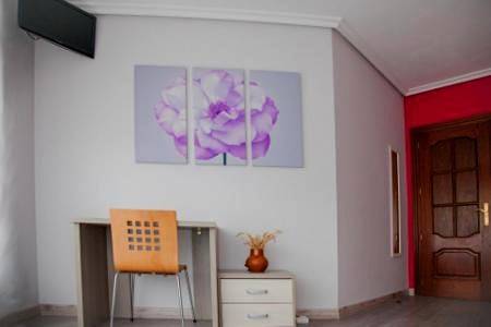 Pensión Parque del Ebro in Logroño, Provincia de La Rioja