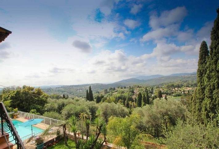 Villa pour 8 personnes, avec vue ainsi que jardin et piscine à Peymeinade - 2