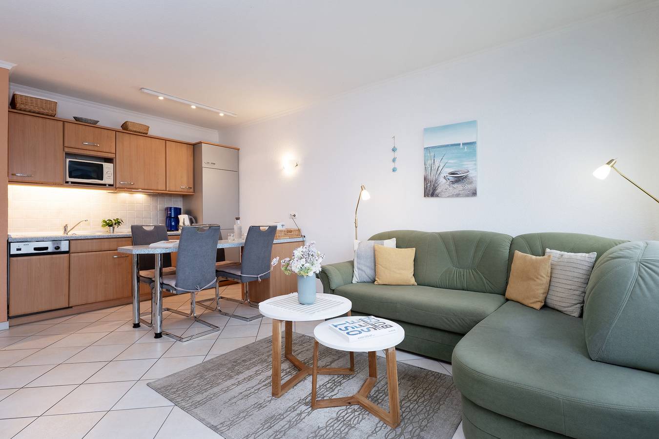 Entire holiday apartment, Holiday apartment for 4 people with balcony in Steinwarder, Heiligenhafen