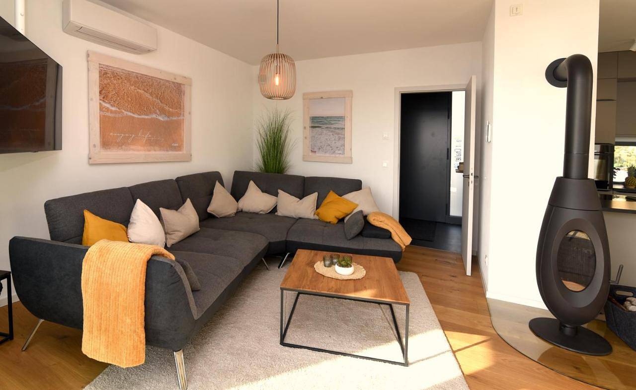Three-Bedroom House in Neukieritzsch, Hainer See