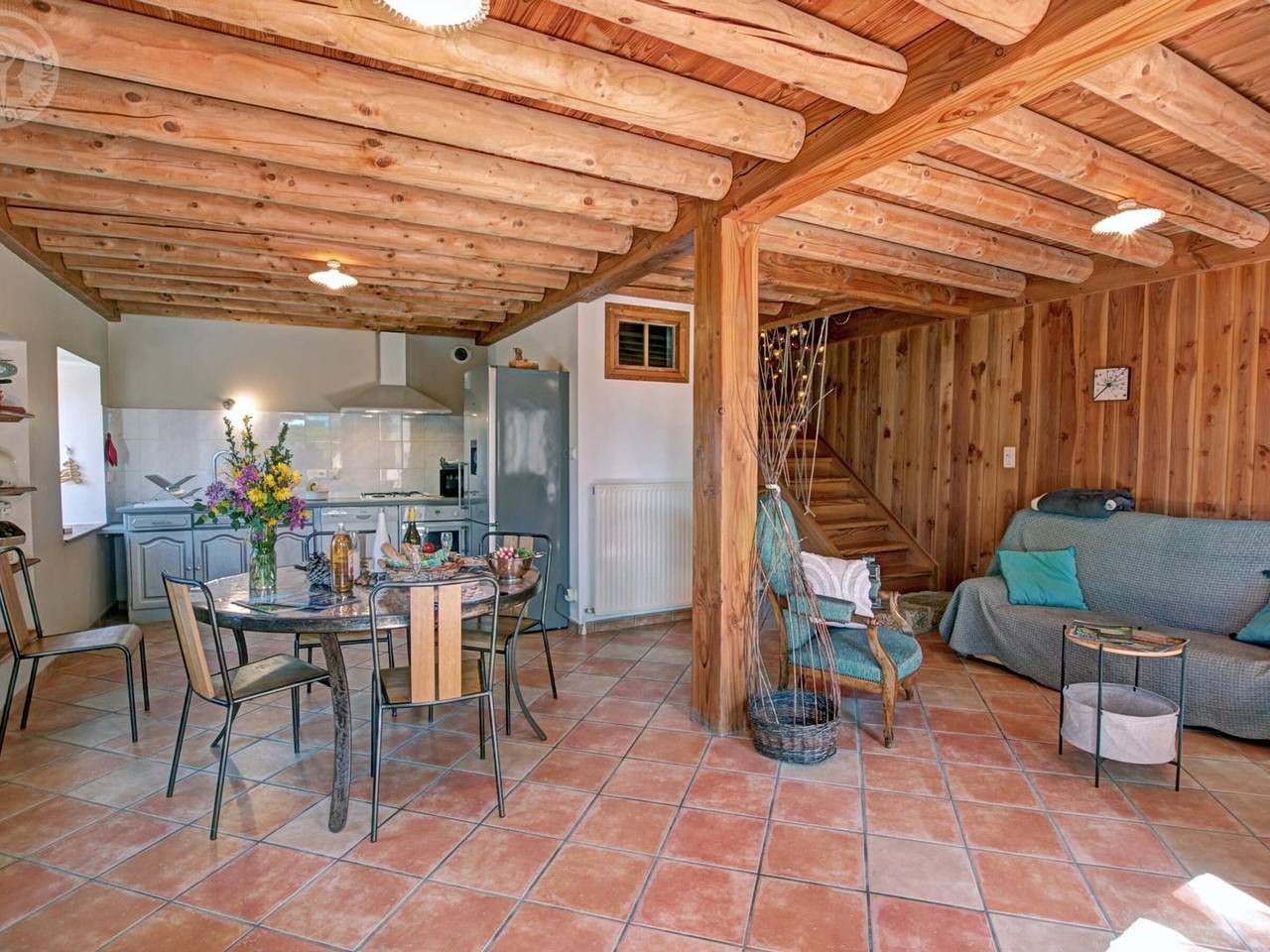Gîte authentique avec animaux acceptés - 8 pers. in Saint-Julien-la-Vêtre, Montbrison