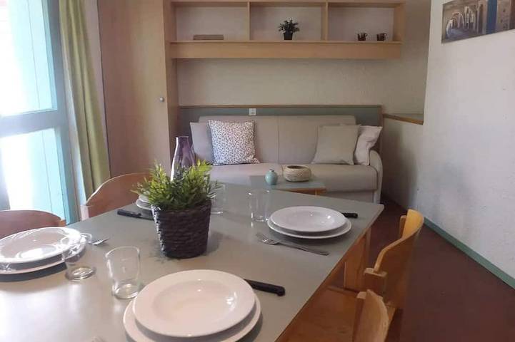 Gîte pour 4 personnes, avec Terrasse et Sauna à Najac