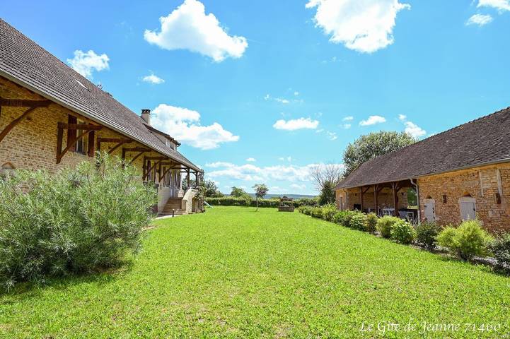 Gîte de Jeanne in Saint-Marcelin-de-Cray, Charolles und Umgebung
