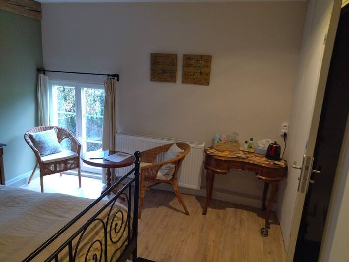 Chambre d’hôtes « La Fosse Bleue, Renard » avec terrasse partagée et wifi in Signy-l'Abbaye, Ardennes