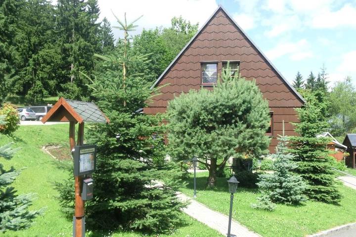 Ferienwohnung für 4 Personen, mit Garten und Ausblick