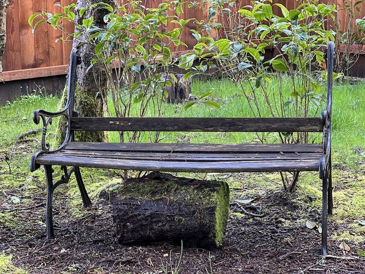 Vacation rental for 7 people, with yard and terrace as well as hot tub in Rockaway Beach