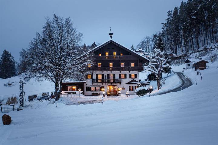 Hôtel pour 5 personnes, avec vue et terrasse