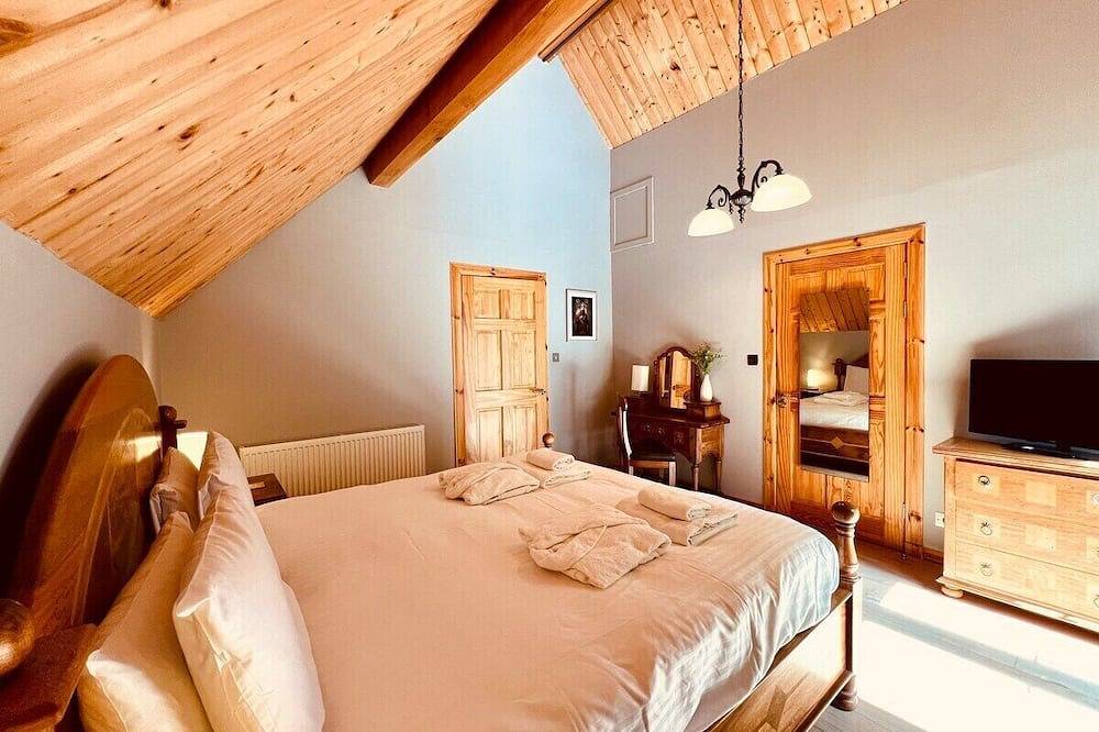 Traditionell-Kabine-Seeblick-Eigenes Badezimmer in Highlands