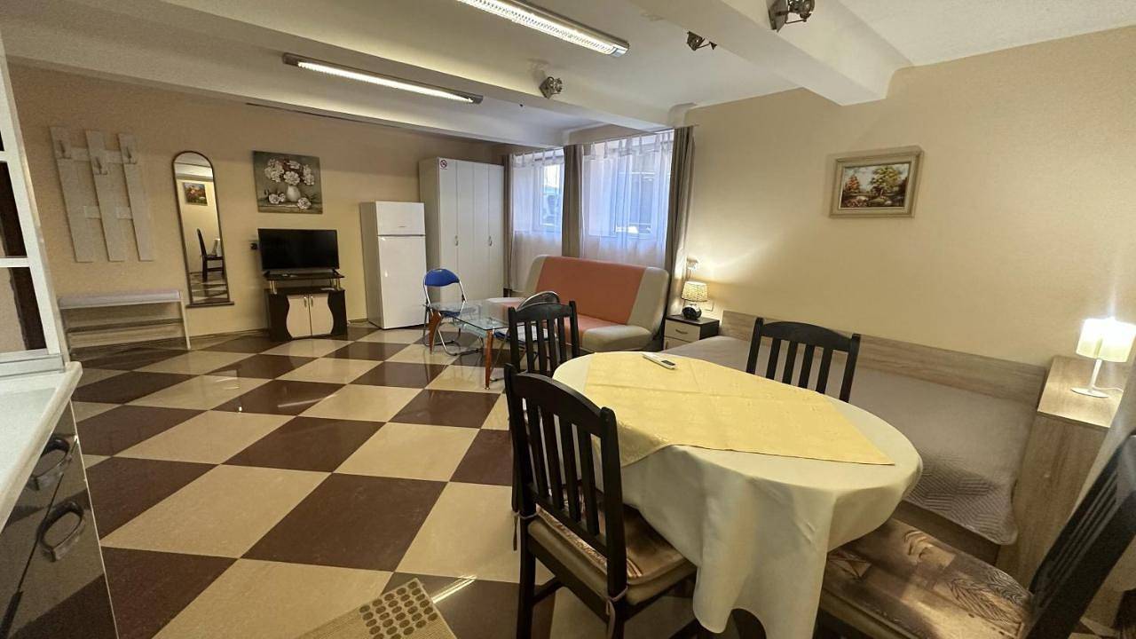 Cały apartament, One-Bedroom Apartment in Burgas, Obwód Burgas