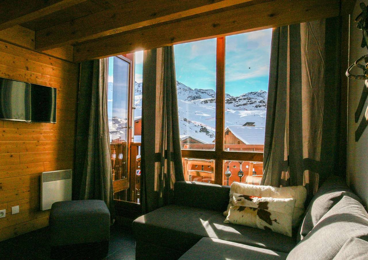 Cały apartament wypoczynkowy, Authentic duplex 6 pers. located in the heart of Val Thorens, facing south in Val Thorens, Trzy Doliny
