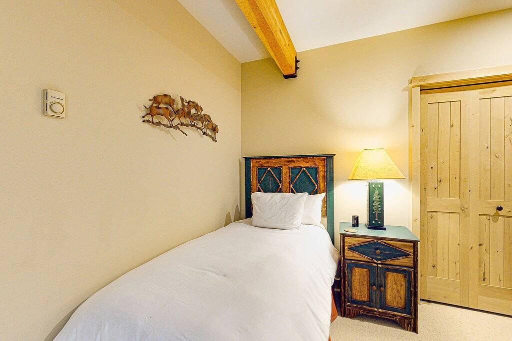 Ganze Wohnung, Spacious, ski-in/out home with furnished patio, private hot tub & grill in Teton Village, Grand Teton Nationalpark