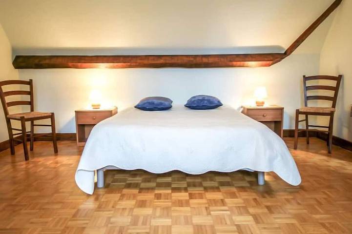 Location de vacances pour 7 personnes, avec piscine et jardin à Salviac - 4