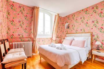 Location De Vacances pour 8 Personnes dans Angers, Vallée de la Loire, Photo 1