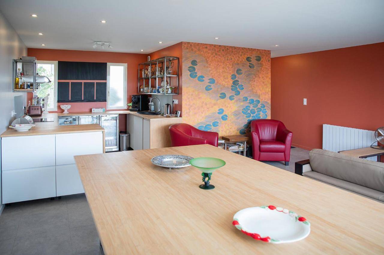 L'Atelier Sur Seine in Épinay-sur-Seine, Seine-Saint-Denis