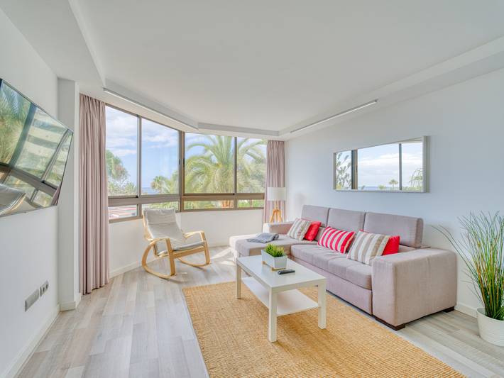 Ferienwohnung für 3 Personen, mit Garten und Pool in Playa del Águila