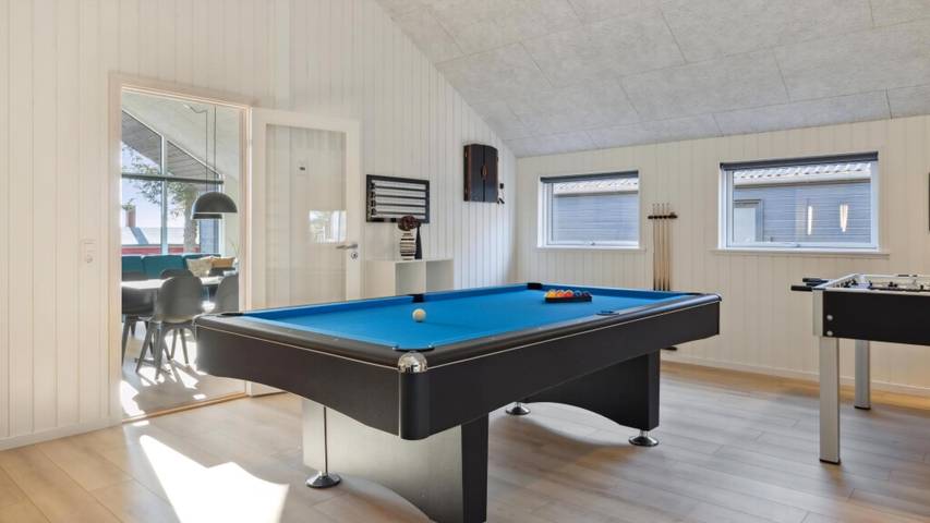 Ferienhaus für 12 Personen, mit Sauna und Terrasse sowie Garten in Mecklenburgische Seenplatte - 3