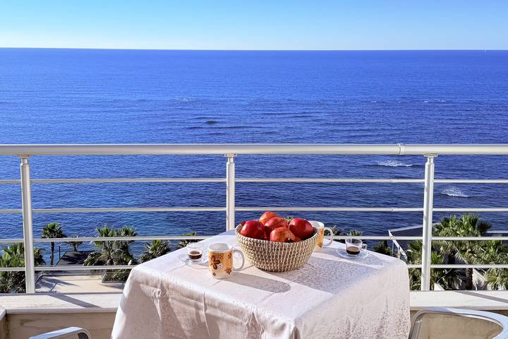 Gîte pour 6 personnes, avec vue sur l’océan et balcon, adapté aux familles à Durrës - 2