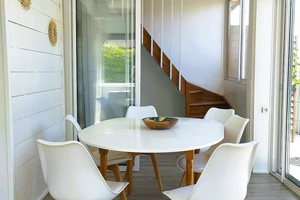 Villa pour 6 Personnes dans Frontignan, Région de Montpellier