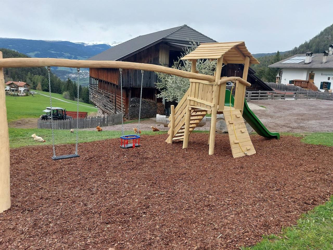 Ganze Ferienwohnung, Kompatscherhof - Moritz 2 Personen in San Michele (Kastelruth), Kastelruth