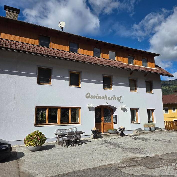 Ferienwohnung für 2 Personen, mit Balkon und Seeblick sowie Ausblick