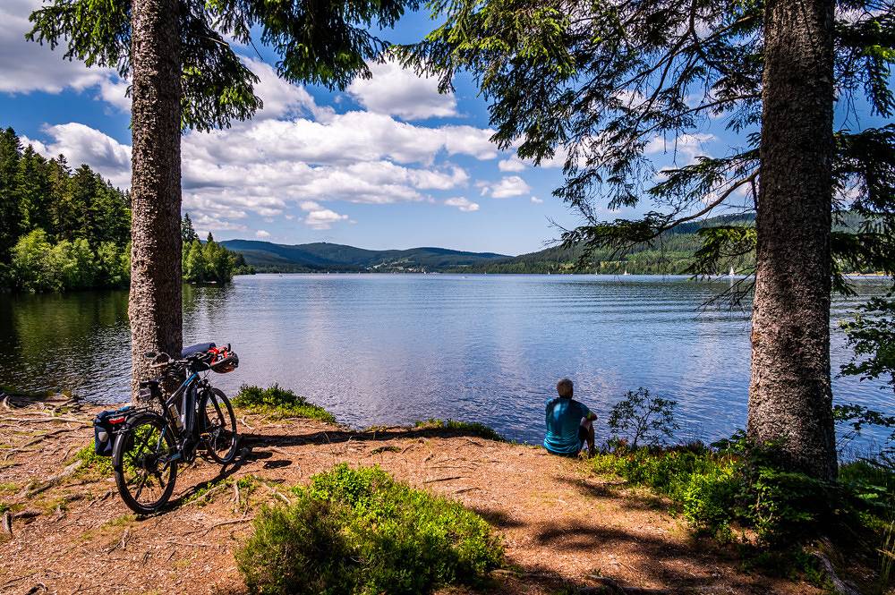 Apartamento vacacional entero, Apartamento de vacaciones para 10 personas con balcón in Suedlicher Schwarzwald, Todtnau