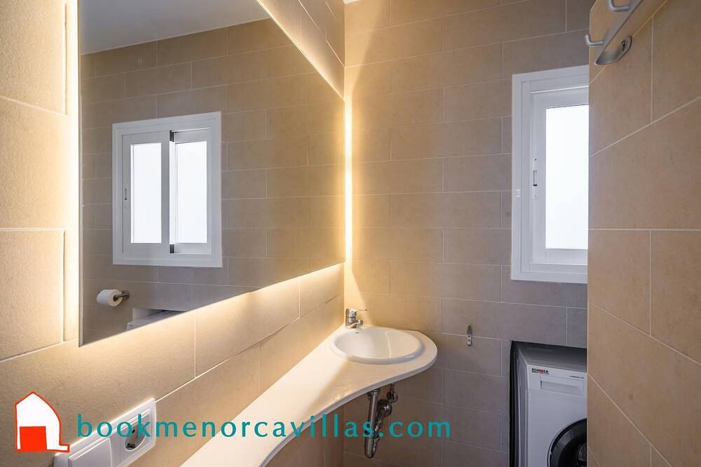 Appartement entier, Appartement 5 en première ligne de mer in Santo Tomas, Es Migjorn Gran