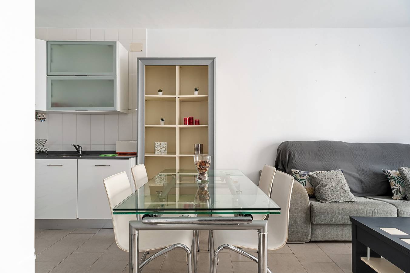 Apartamento inteiro, Precioso Apartamento "Entre Vientos" no Centro da Cidade com Ar Condicionado in Conil de la Frontera, Costa de la luz