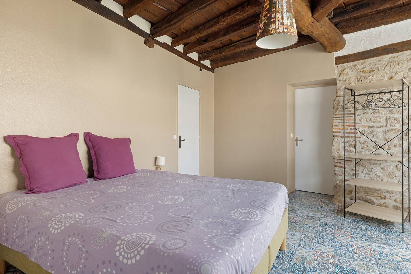 Appartement entier, Appartement 'Gîte Du Moulin Béchereau' avec terrasse privée, jardin commun et Wi-Fi in Mer, Région de Blois