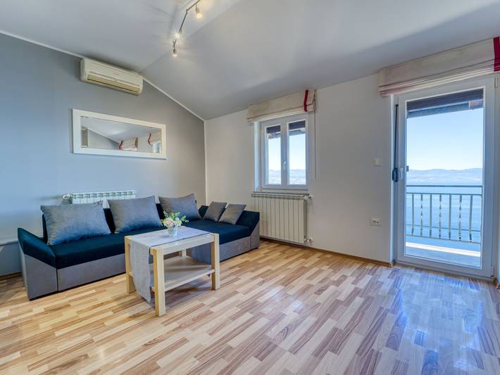 Ferienwohnung für 5 Personen, mit Balkon und Terrasse sowie Garten und Ausblick in Opatija Riviera - 2
