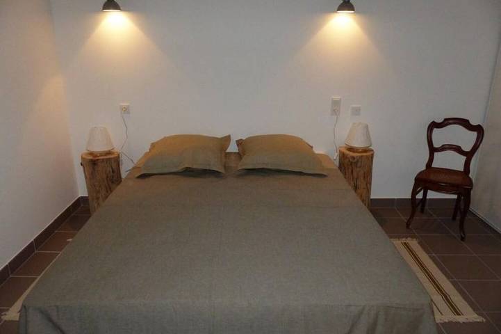 Location de vacances pour 2 personnes, animaux acceptés à Puilaurens - 2