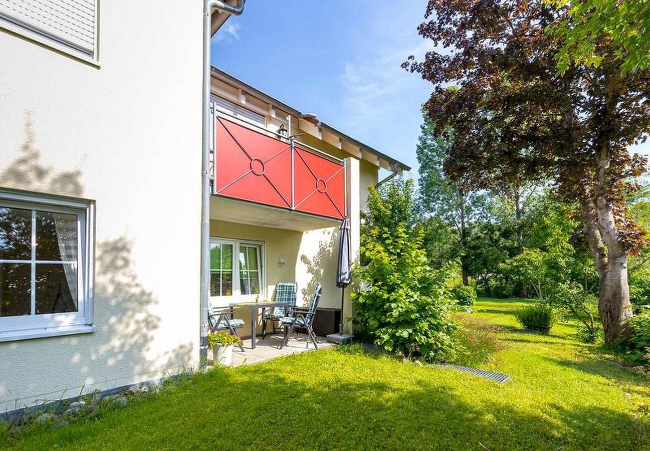 Entire apartment, Apartment 'Manns' with Shared Garden, Balcony and Wi-Fi in Wasserburg (Bodensee), Bavarian Swabia