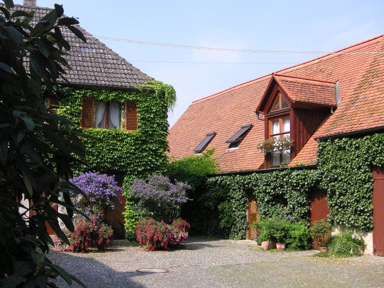 Ferienhof und Brennerei Dahlmann Schmidt in Leutenbach, Fränkische Schweiz