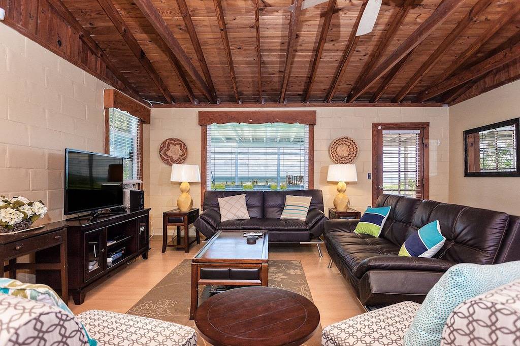 Muschel, 3 Schlafzimmer, Schlafmöglichkeiten für 6, direkt am Meer, Wlan in St. Johns County