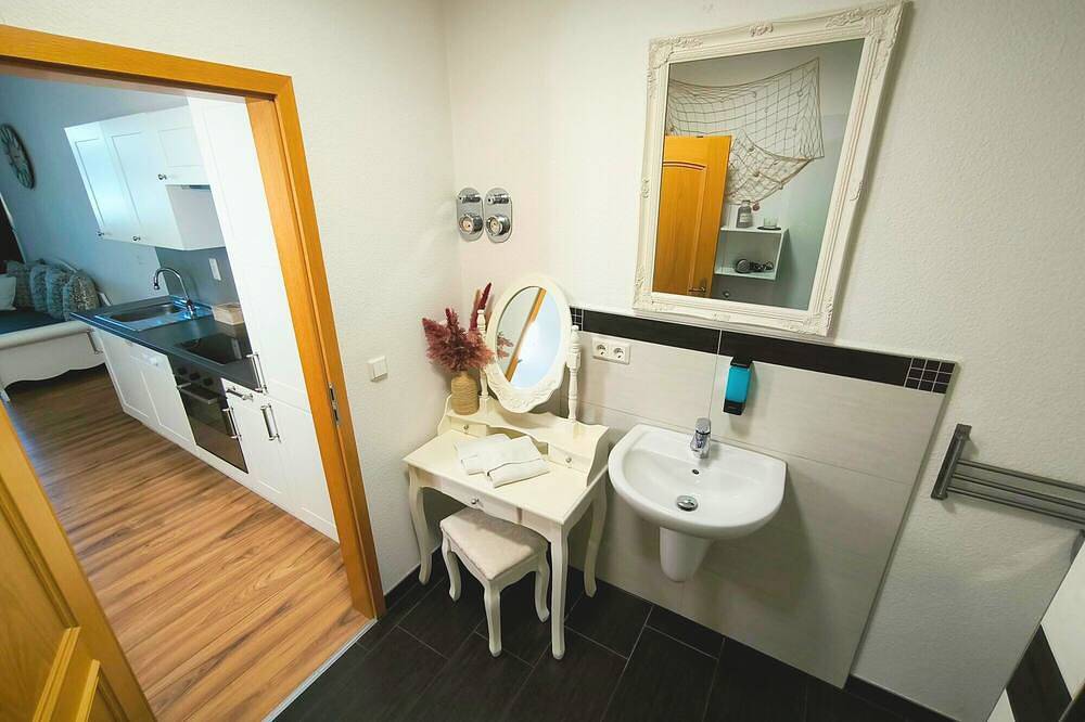 Apartamento inteiro, Apartamento / app. para 3 pessoas com 38m² em Mühlhausen / Turíngia (68425) in Muhlhausen, Unstrut-Hainich