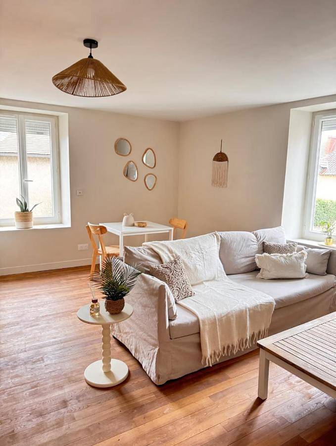 Gîte pour 2 personnes, avec terrasse dans Lac de Saint-Cyr - 4