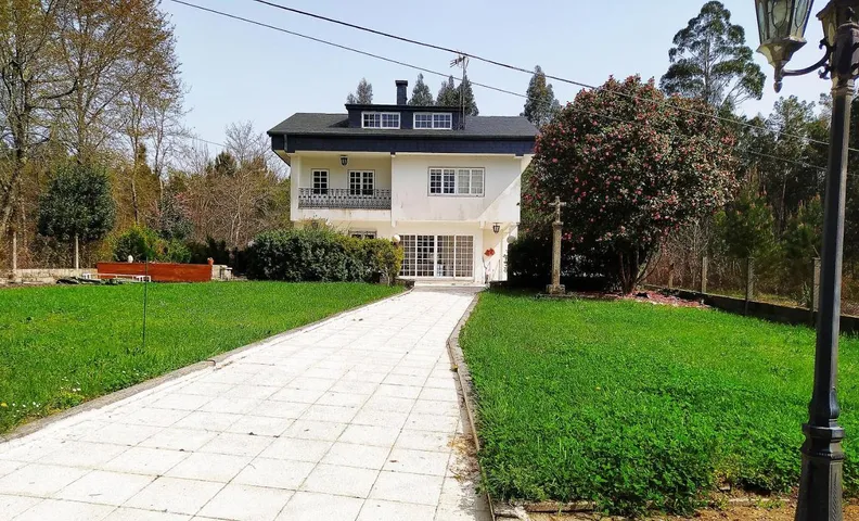 Holiday home for 17 people, with pool and garden, with pets - 1