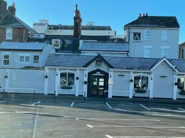 Maison d’hôte pour 4 personnes, avec jardin ainsi que jacuzzi et sauna à Portsmouth
